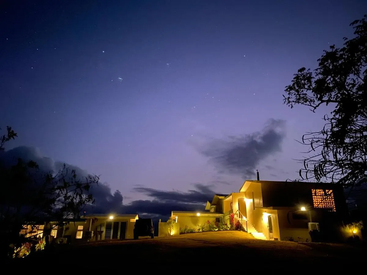 ホテル Lejos Eco Retreat ビエケス