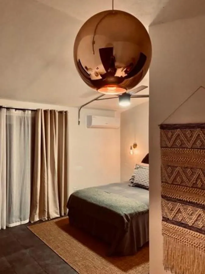 ホテル Lejos Eco Retreat ビエケス ゲストハウス